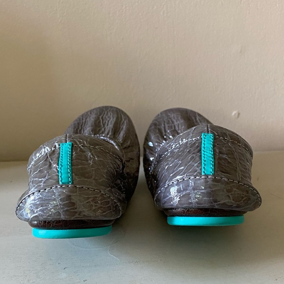 Tieks by Gavrieli Slate Grey Croc - Picture 5 of 6